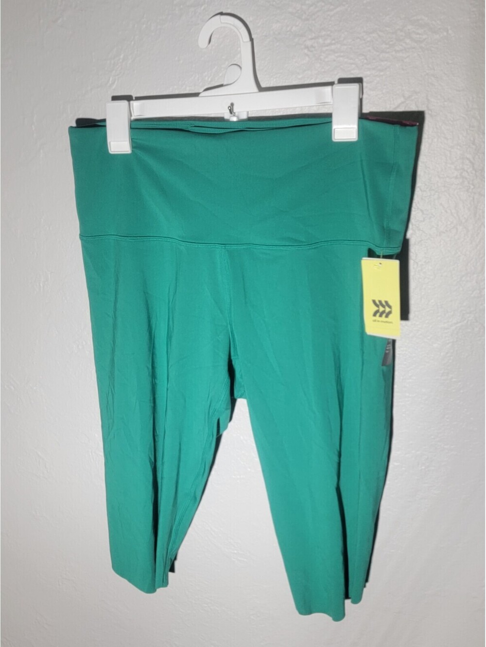 Women's Sculpt Ultra High-Rise Cropped Leggings 13" - All in Motion Size XXL